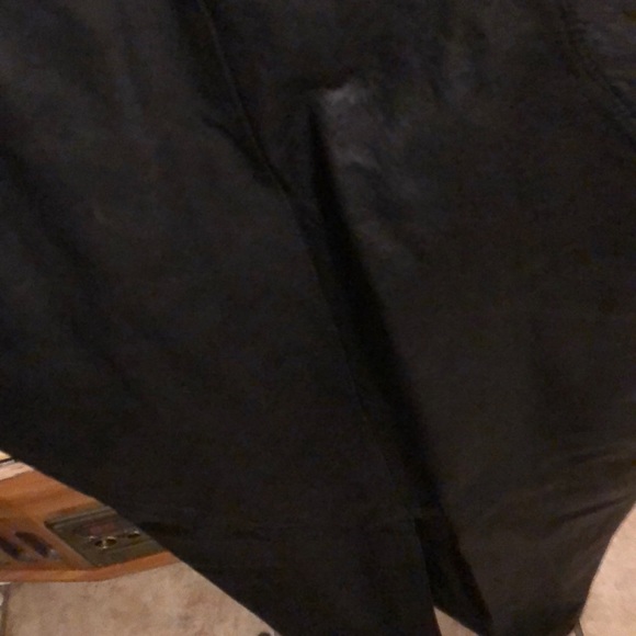 Vintage long leather coat. - Picture 8 of 9